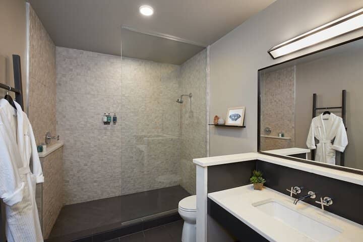 Room 30 of 57